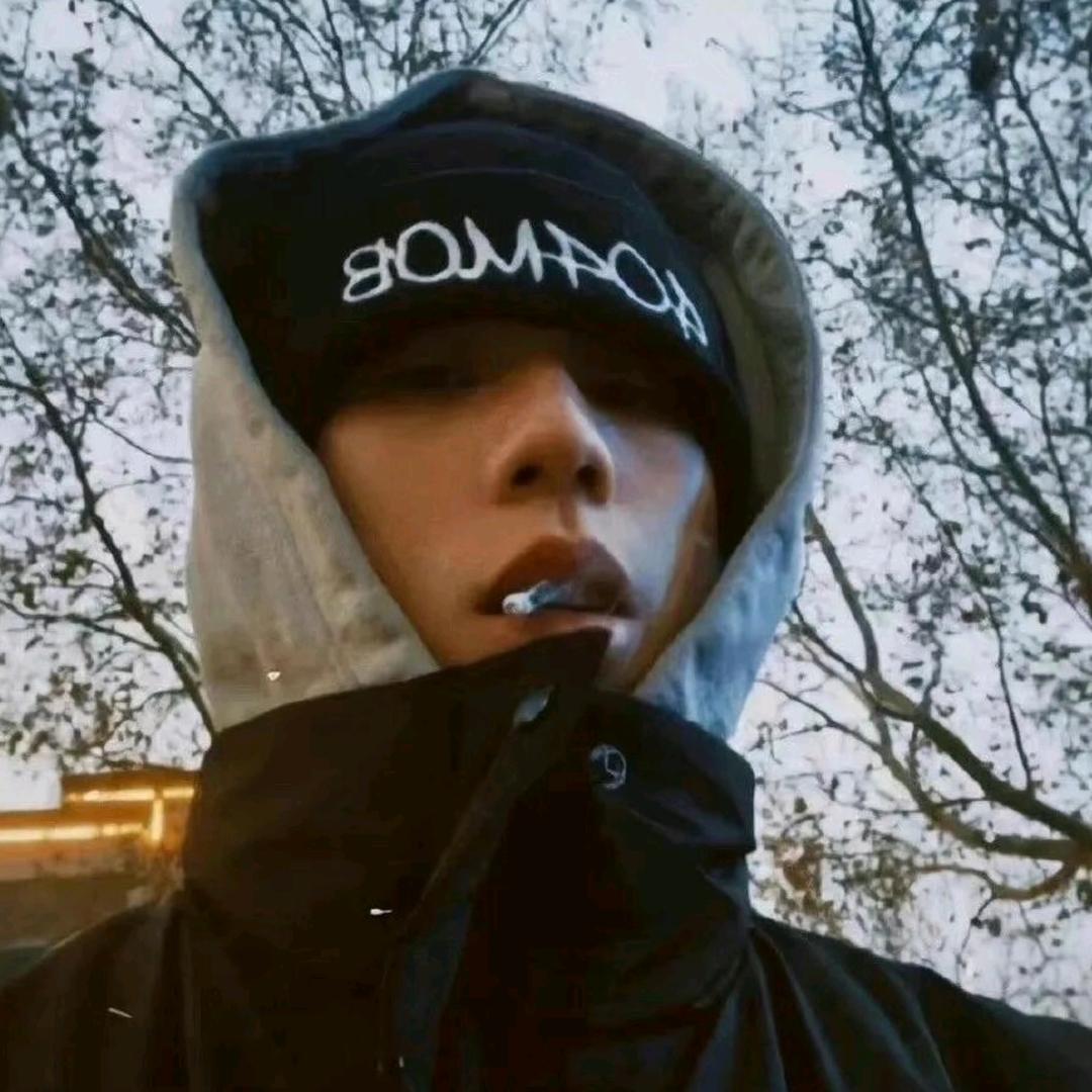 小亿不吃姜🦔