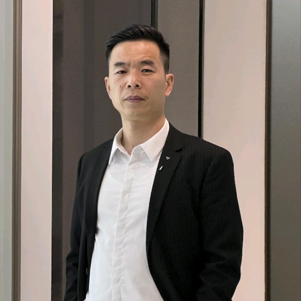 欧福莱门窗·钟勇