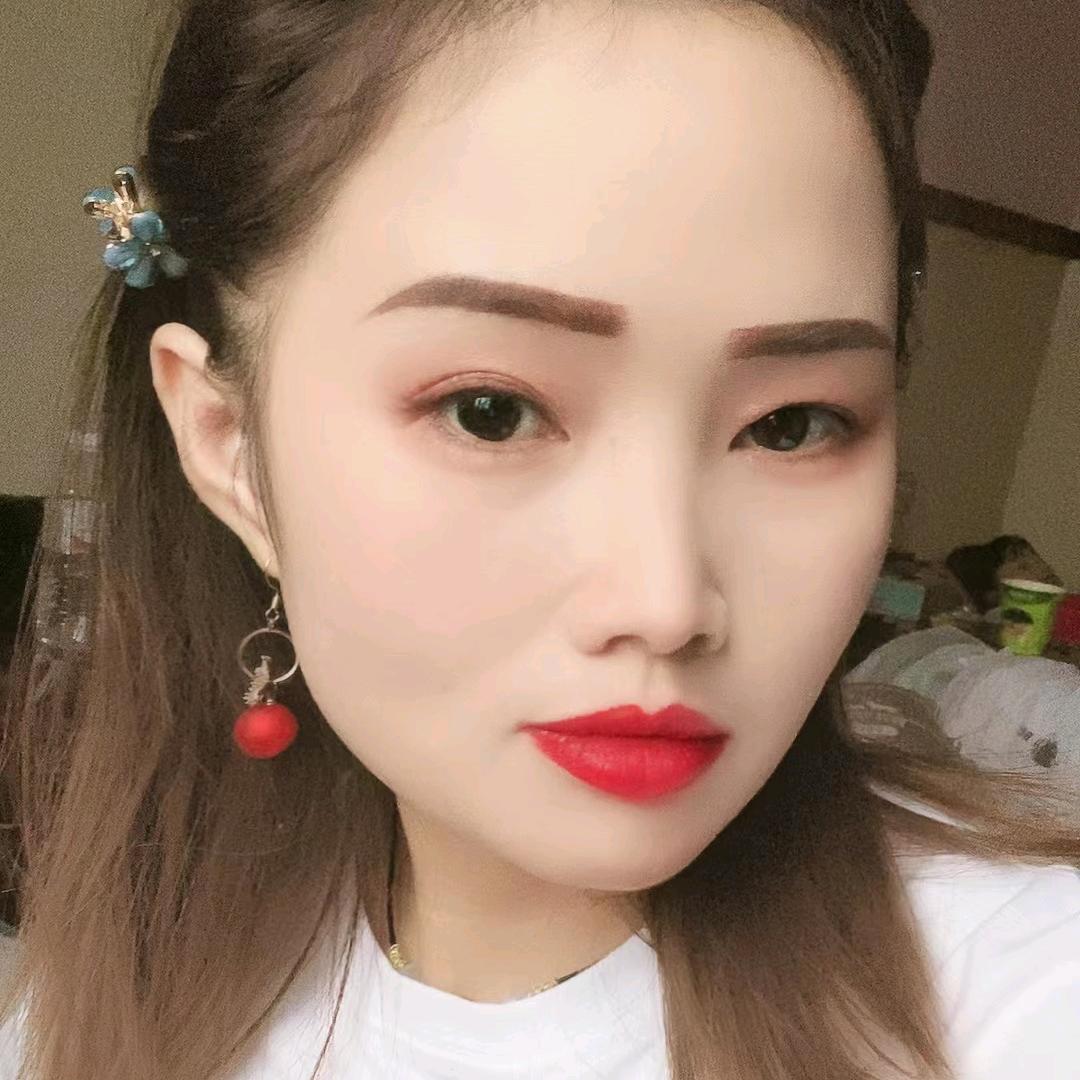 ( ˘ ³˘)♥ (´◡`♥)玲儿