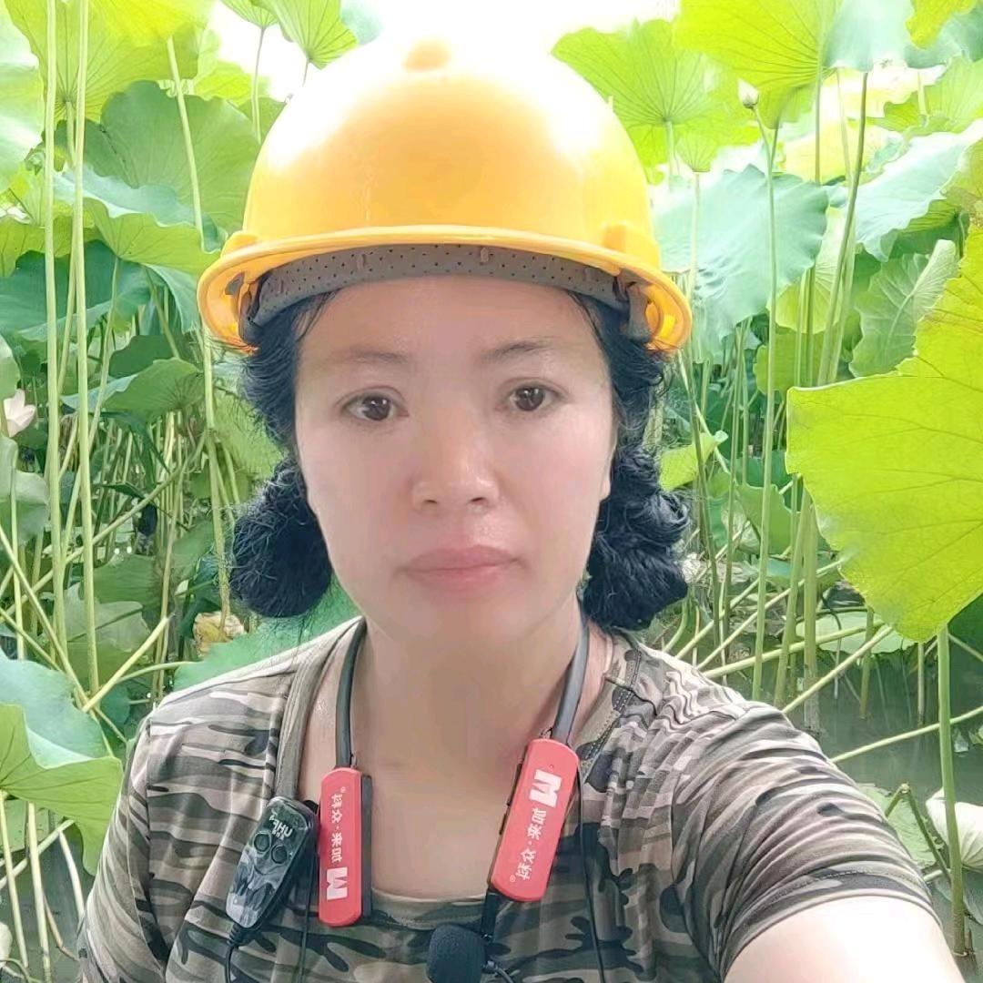 工地姐:早8.20开播号在主页