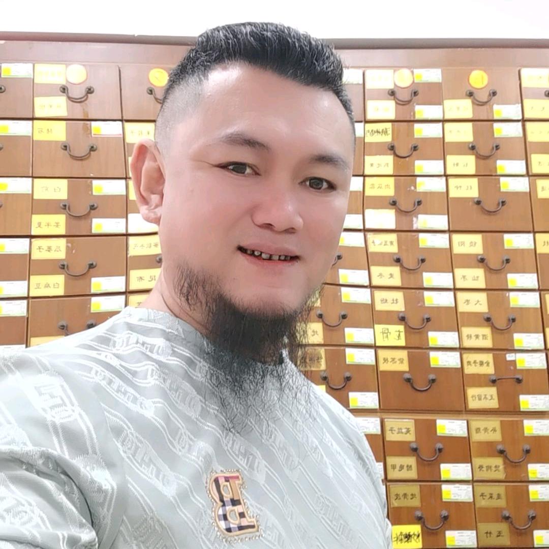 哥北  吖驼