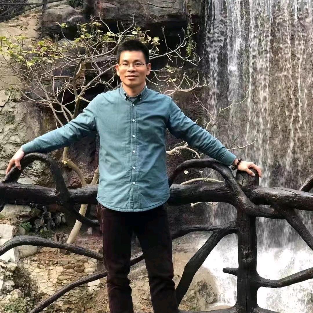 童哥（开播号在主页下午1点20分）