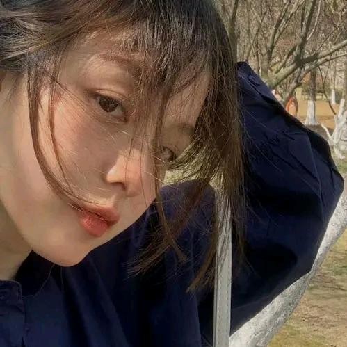 斐然女装服饰