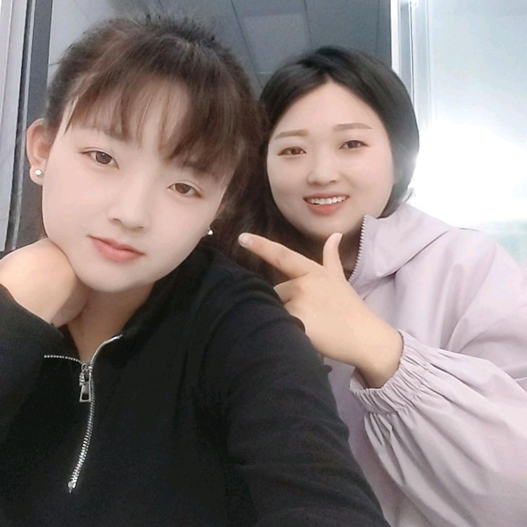 搞笑姐妹