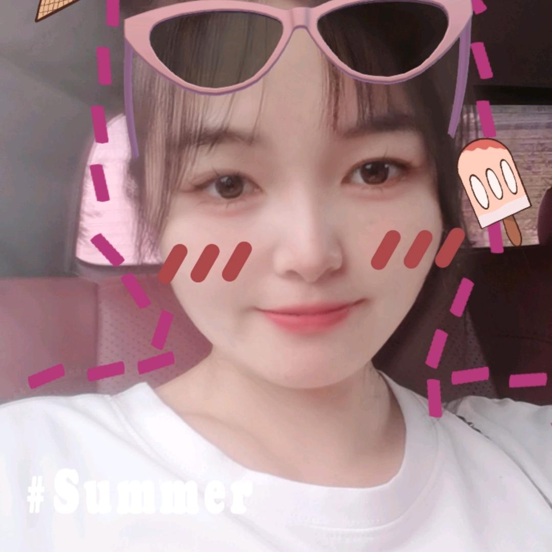 向阳而生🌻