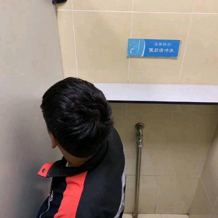 李小北