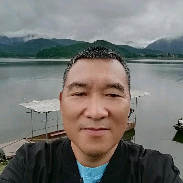 路在脚下