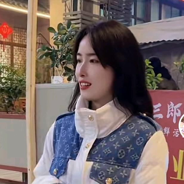 热线雪儿