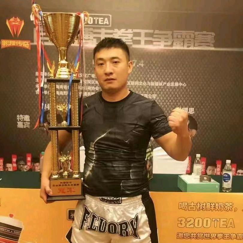 痞子飞（重出武林）