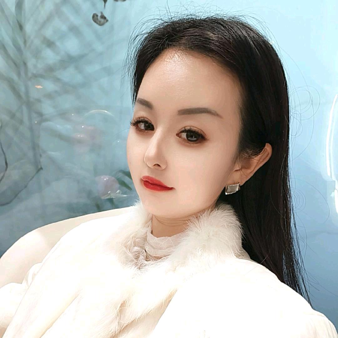 ঞ  花 儿  ࿐