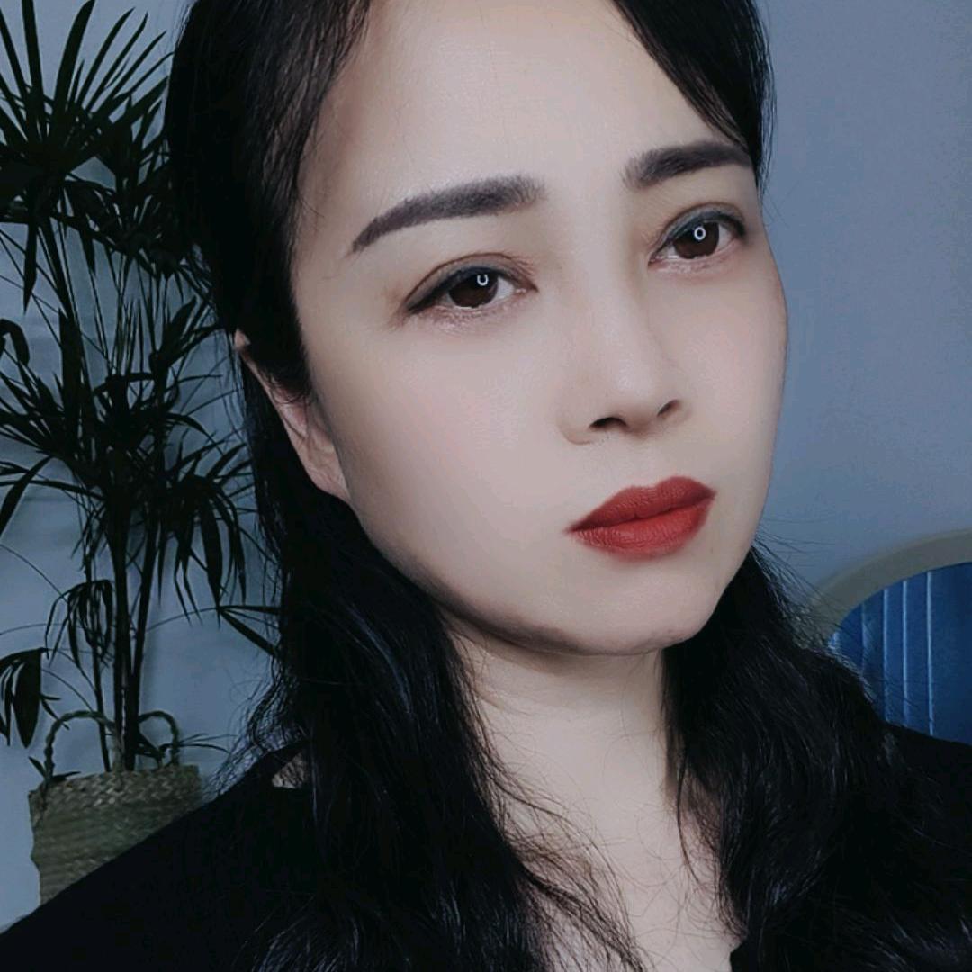 蓝天，
