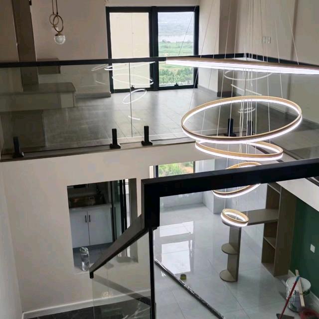稳步楼梯美缝