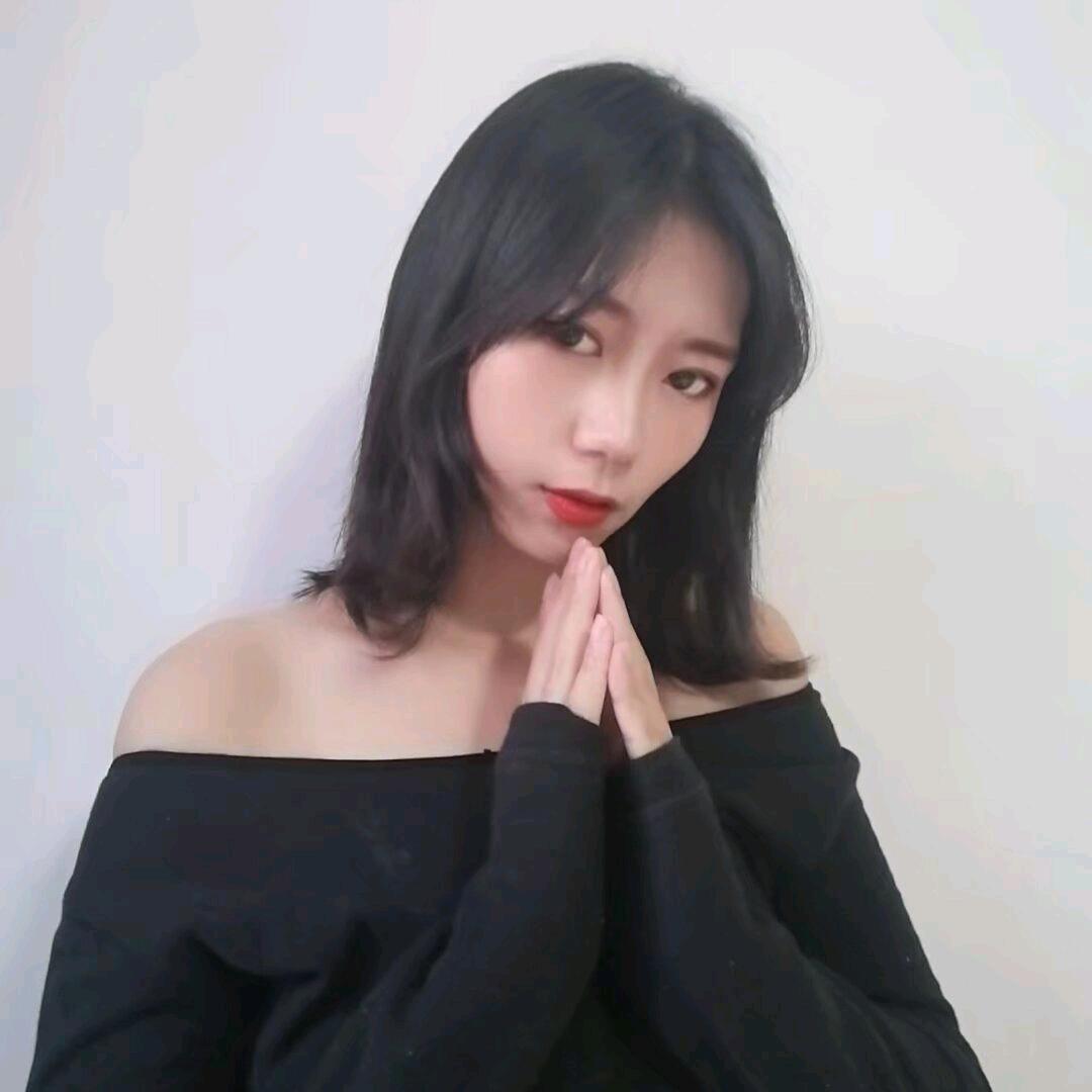 欣子