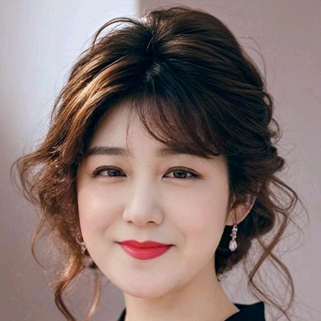 爱丽