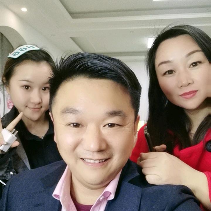 刘派第三代掌门人小小河