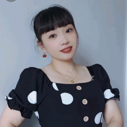涵月月