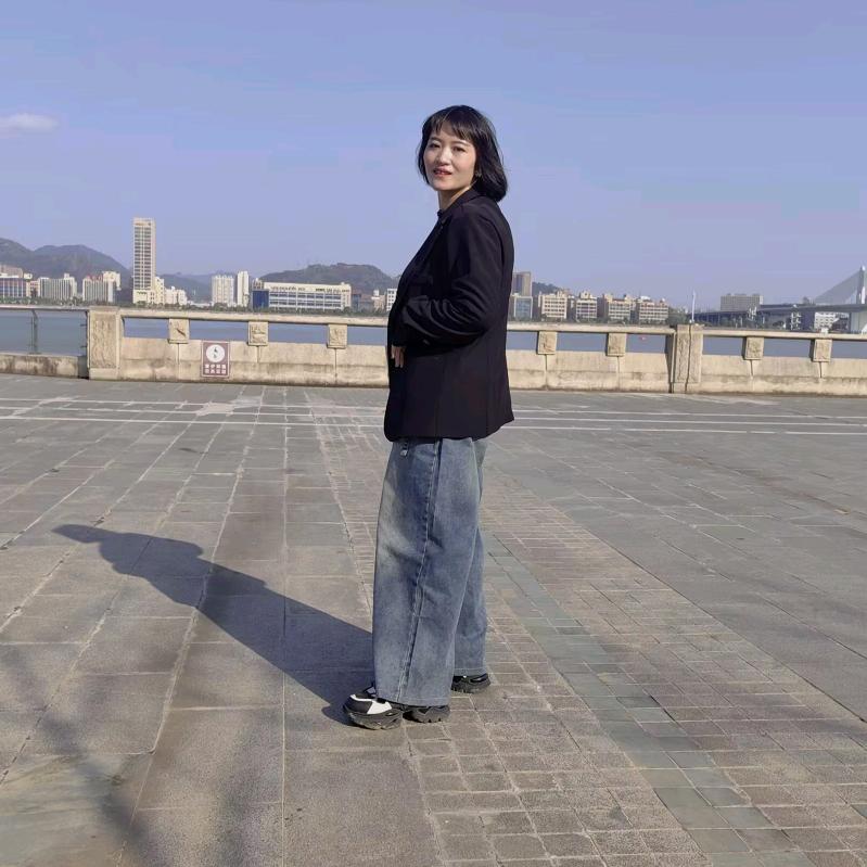 杨丹