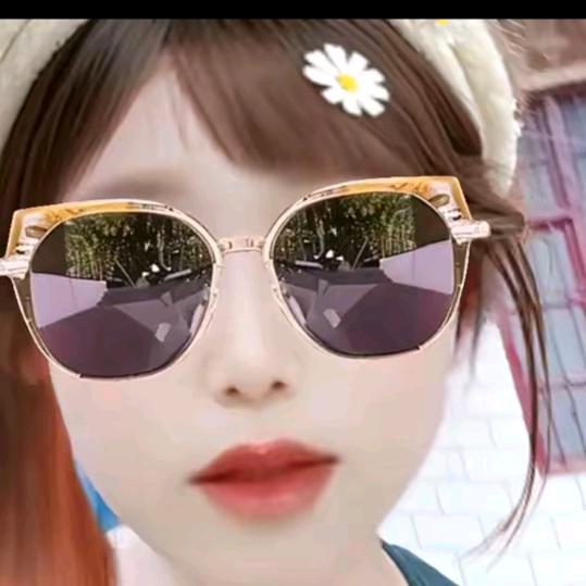 莹莹