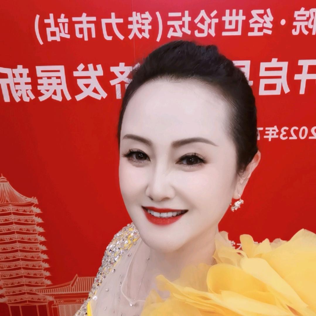百灵   民族女高音