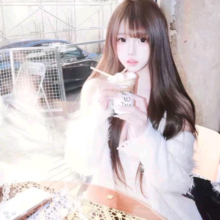 卖萌被骂死装货