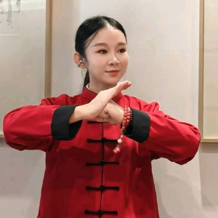 许梓淇