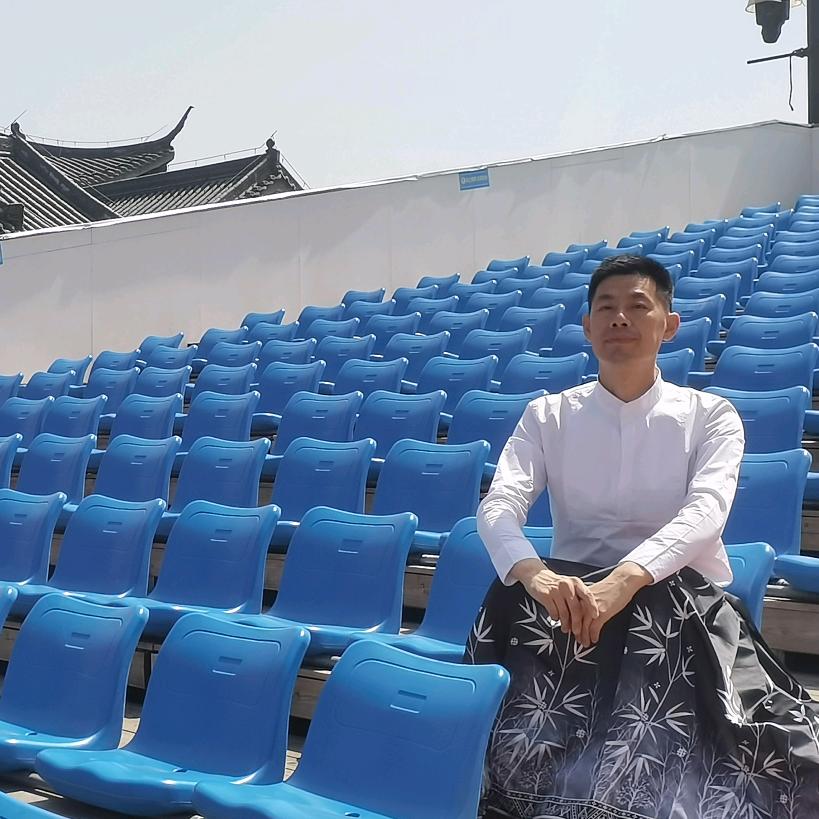 翰尔•衣者