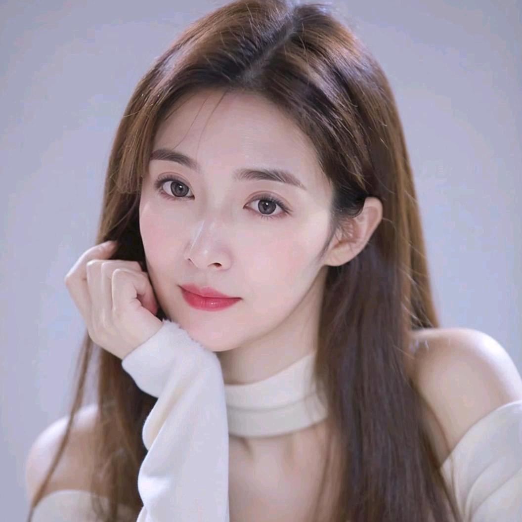 晴晴🎤很温柔
