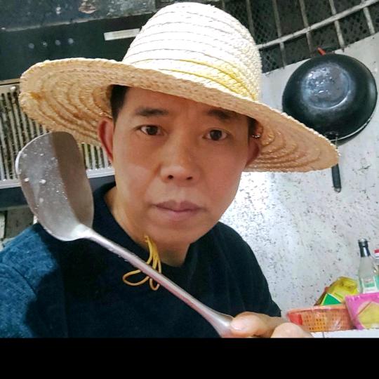 吉哥（早首播）