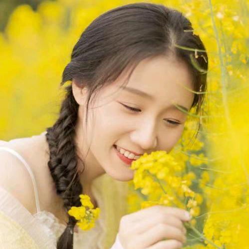 依莲