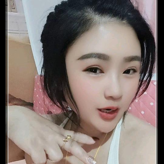 海燕.