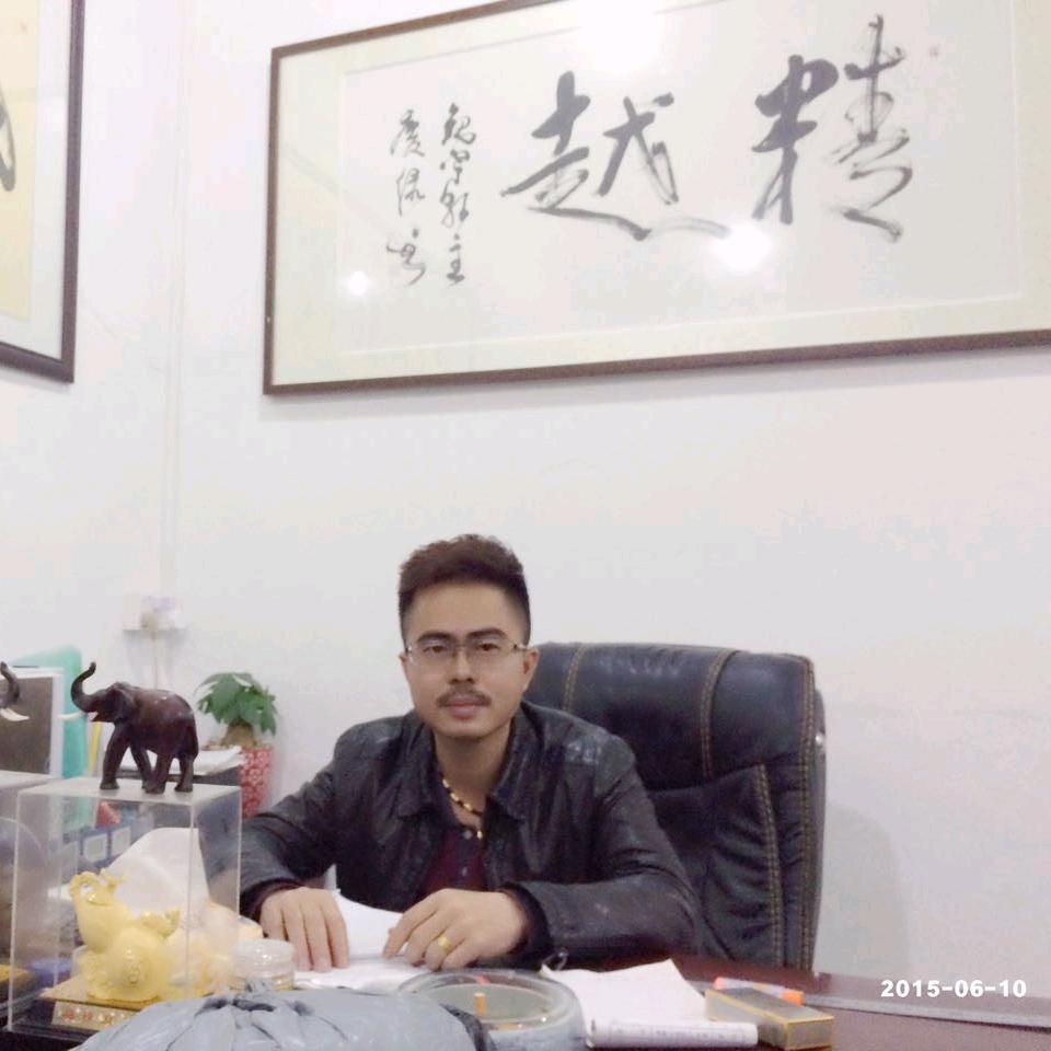 服装人冰哥(橱窗)