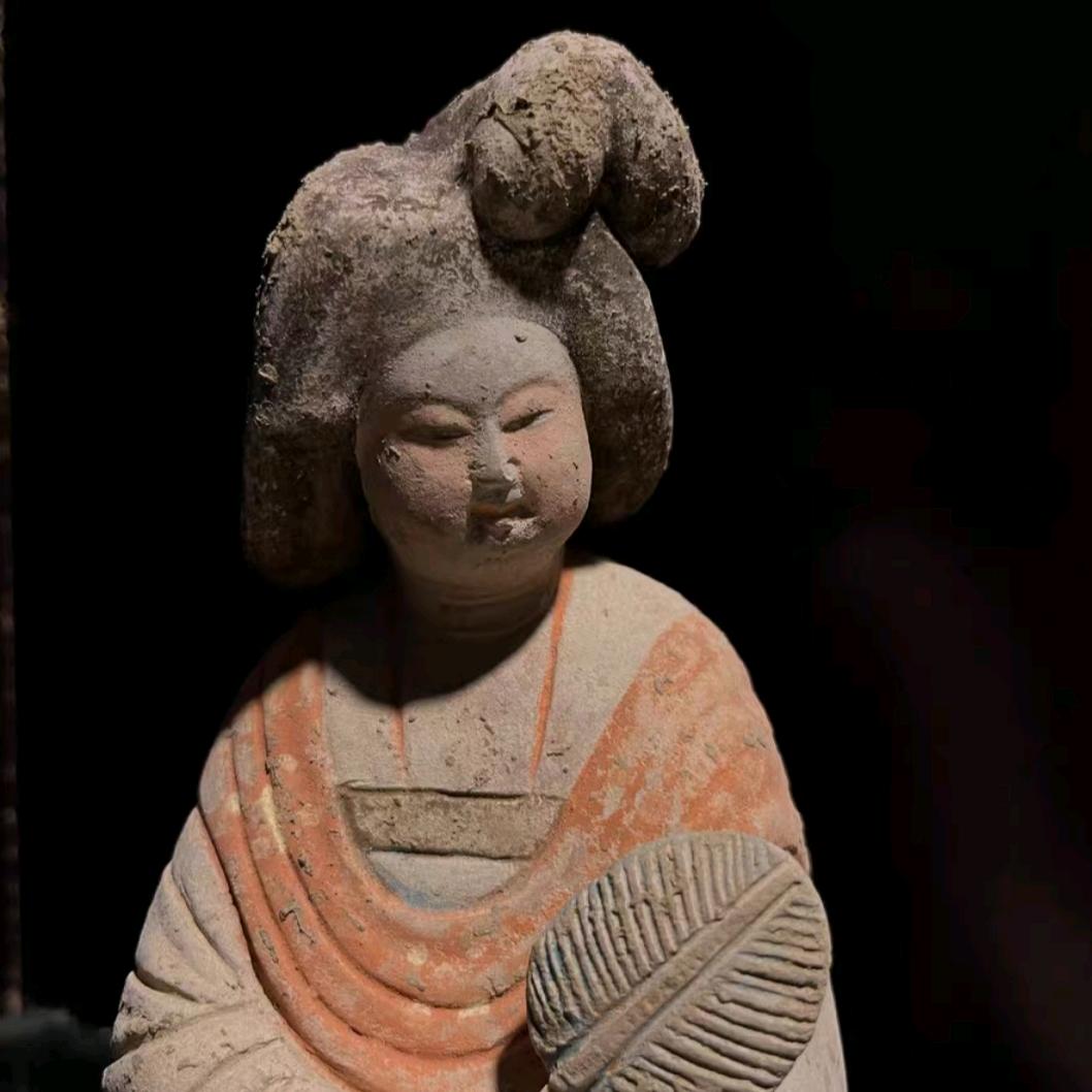 （断魂居)瓷器，钱币，杂项