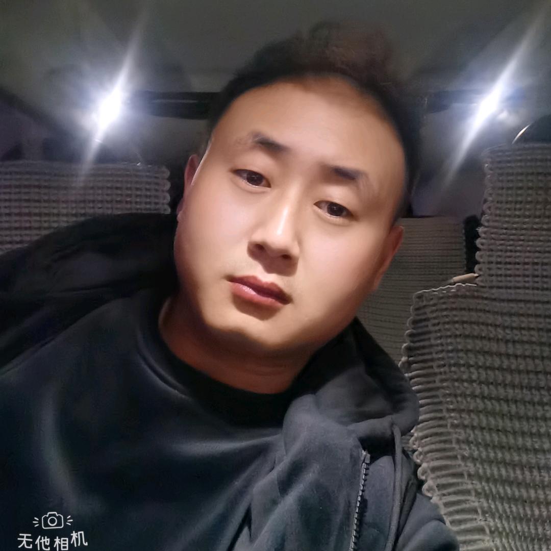 卖电缆的小伙子（游玩PUBG）