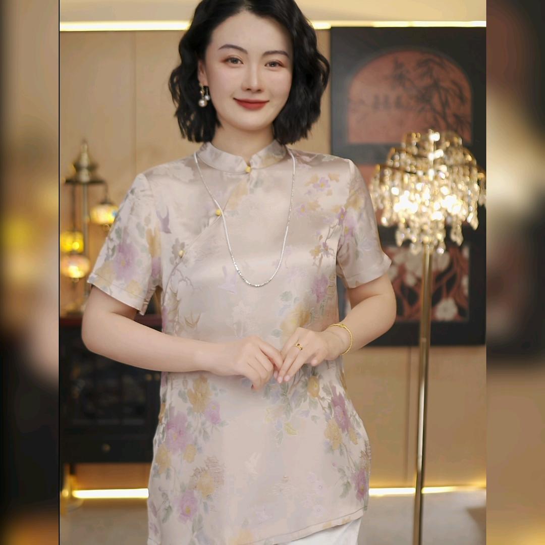 月桂香定制女装