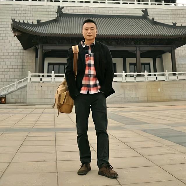 老汉憨憨
