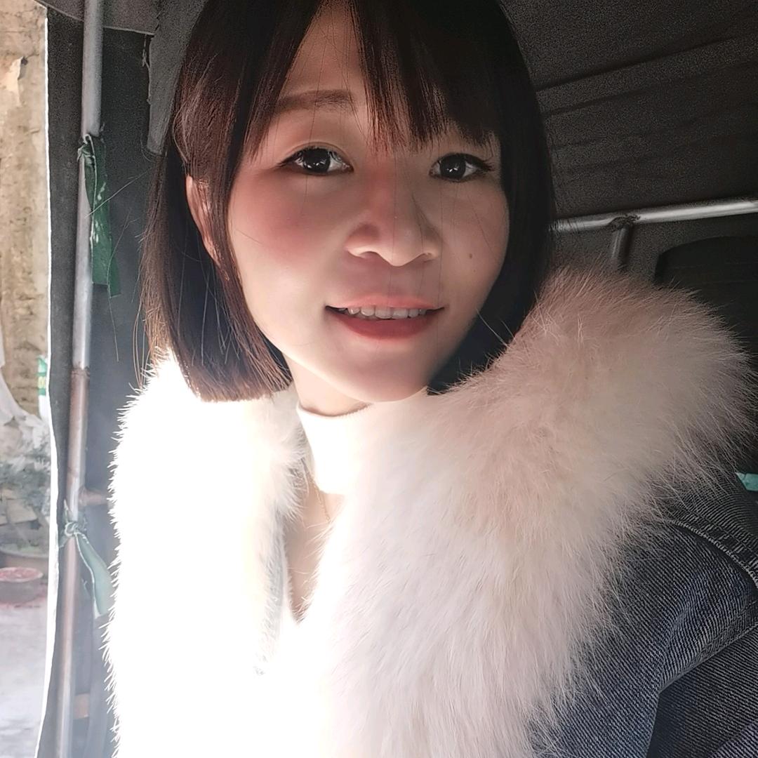 琼琼