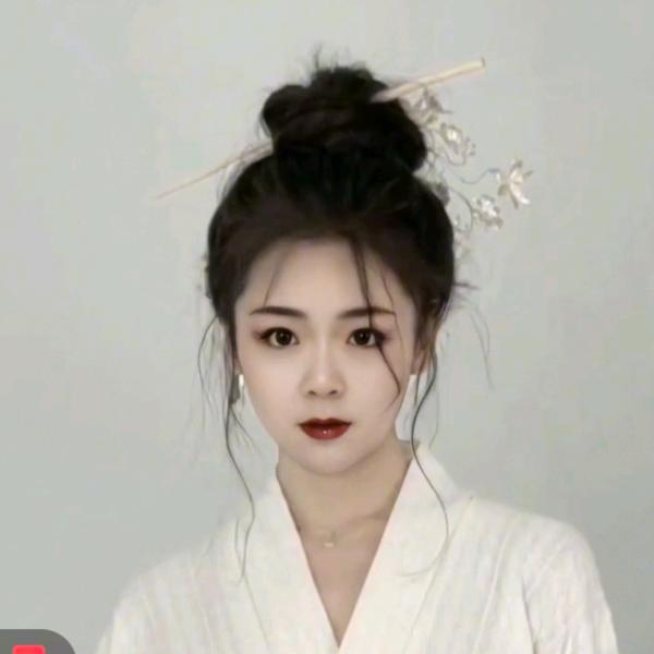 巢湖其邦门窗（何姐）