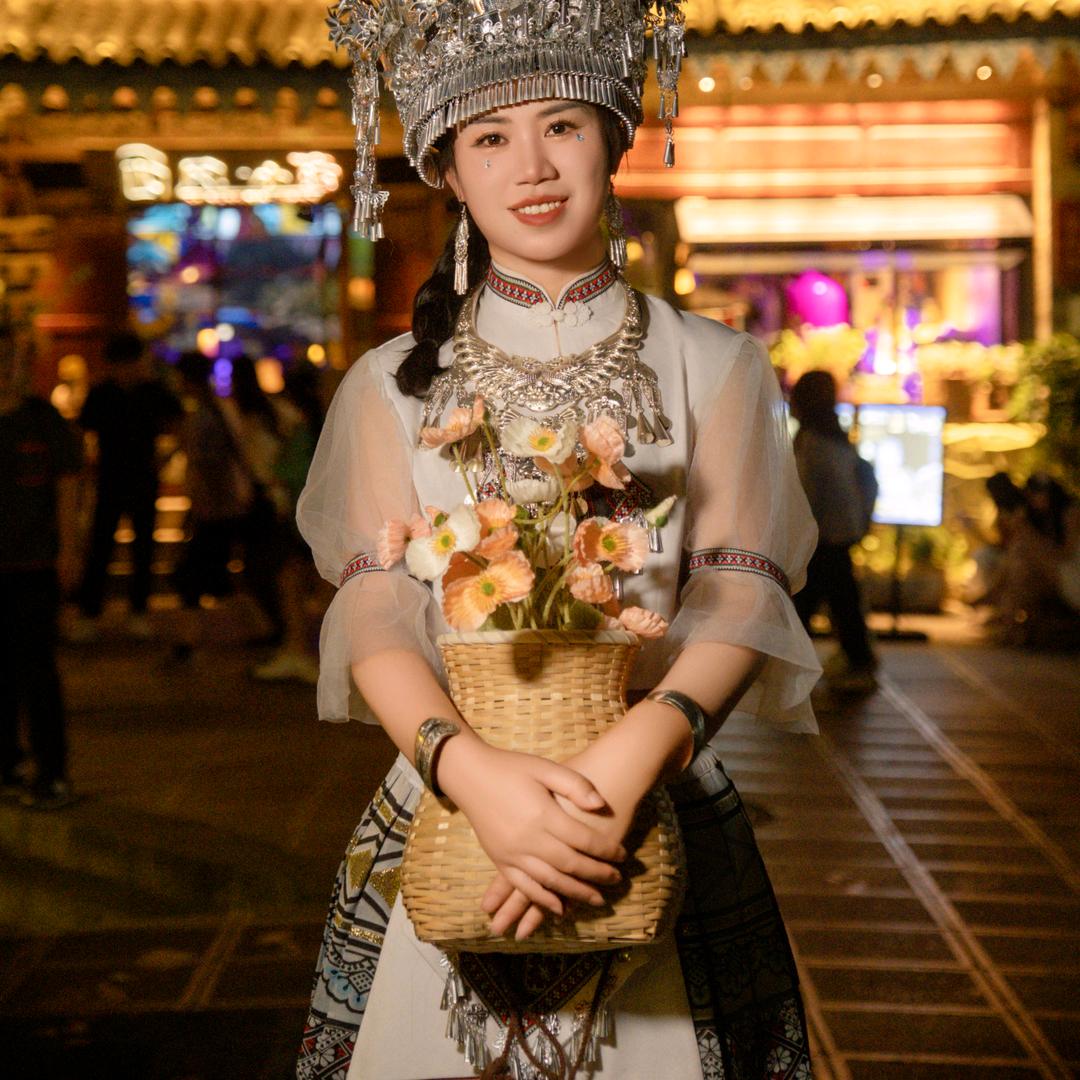 颜家三小姐