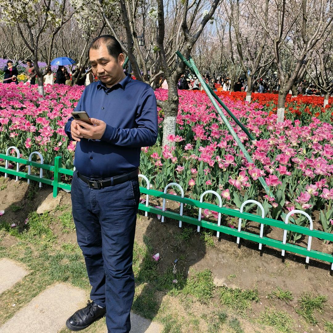胡中国