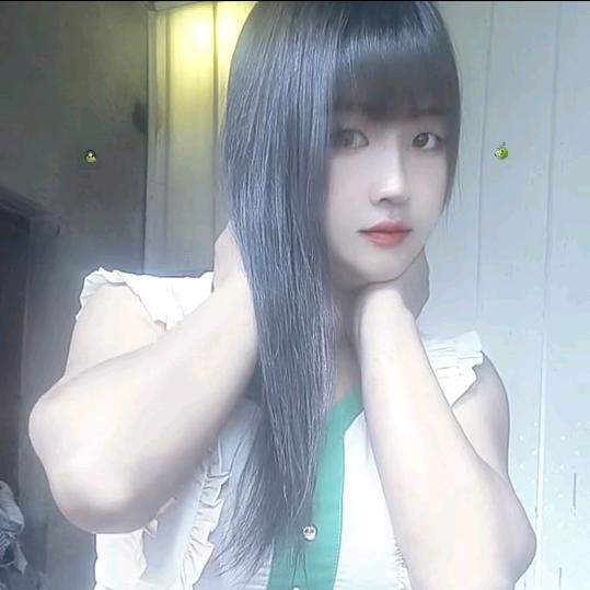 孤孤单单一个人。