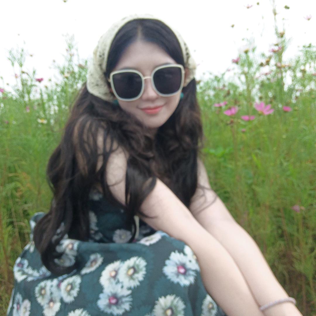 小瓶子