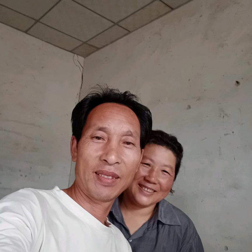 琼，