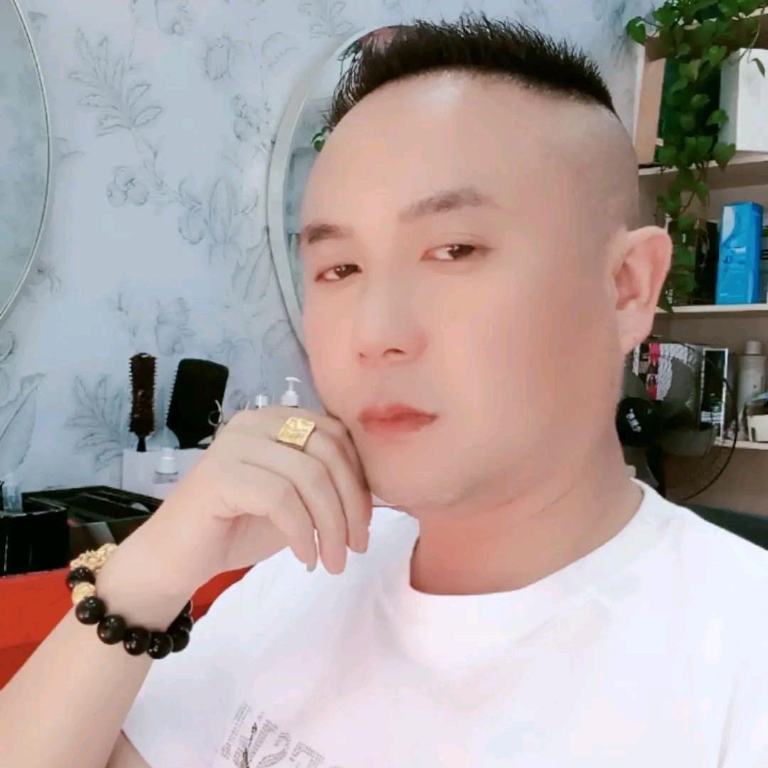 华仔