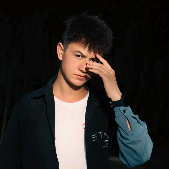 小卜
