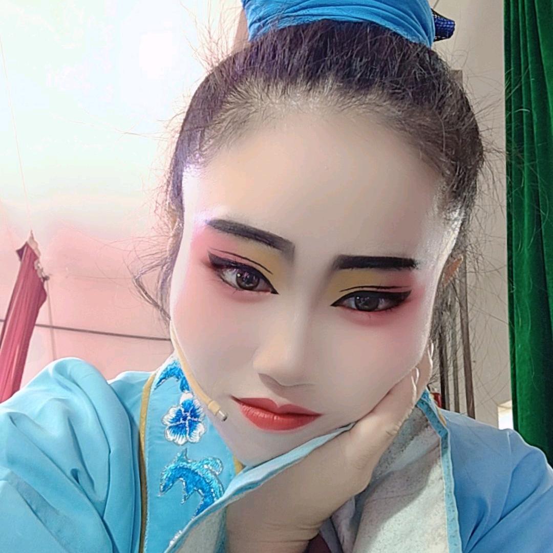 戏曲演员刘艳