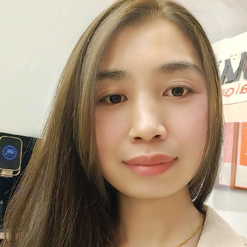 ღ᭄💞一笑而过💕