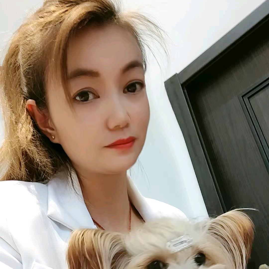 蚌埠怀远，疯丫头。
