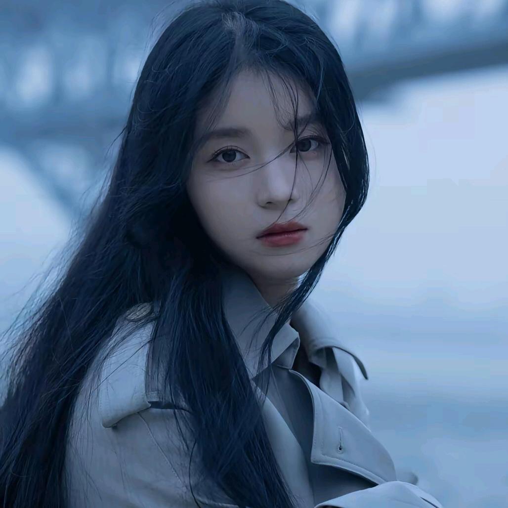 。浅忆。