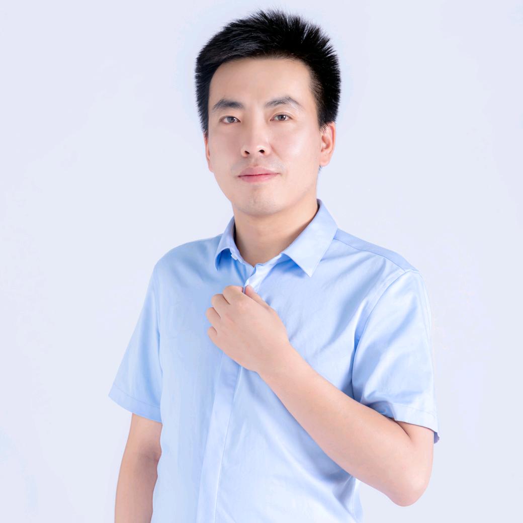 骨科医生成鹏