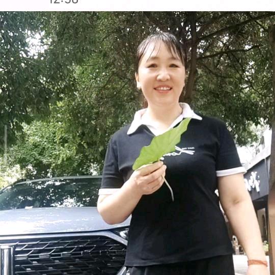 情妹，
